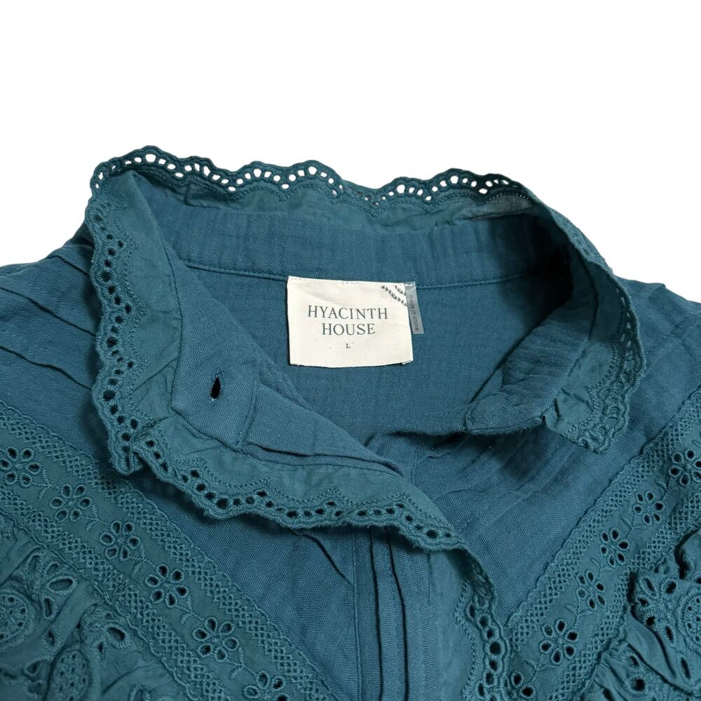 NEW Hyacinth House Tuckernuck Teal Eyelet Tatum Blouse Lace Trim Ruffle Large - Picture 4 of 14